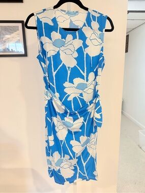 J. McLaughlin Blue & White Floral Draped Midi Dress
